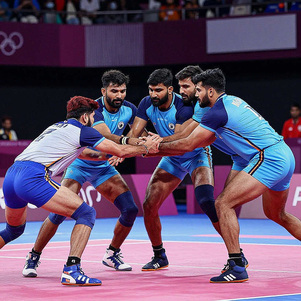 अहमदाबाद में राष्ट्रमंडल कबड्डी की शुरुआत: 13 देश, 62 मैच, और वे 24 घंटे जो फ़ाइनल से पहले ही तय हो चुके हैं